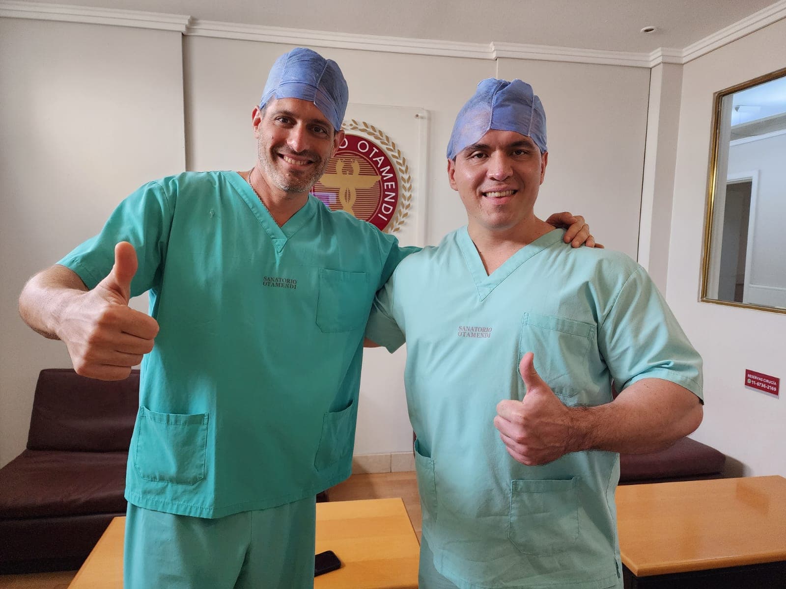 Dr. Ángel Loaiza training with Dr. Hernán Chinski in Buenos Aires, 2023